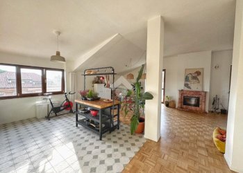 Attic Via Ciriè, Caselette - photo 3