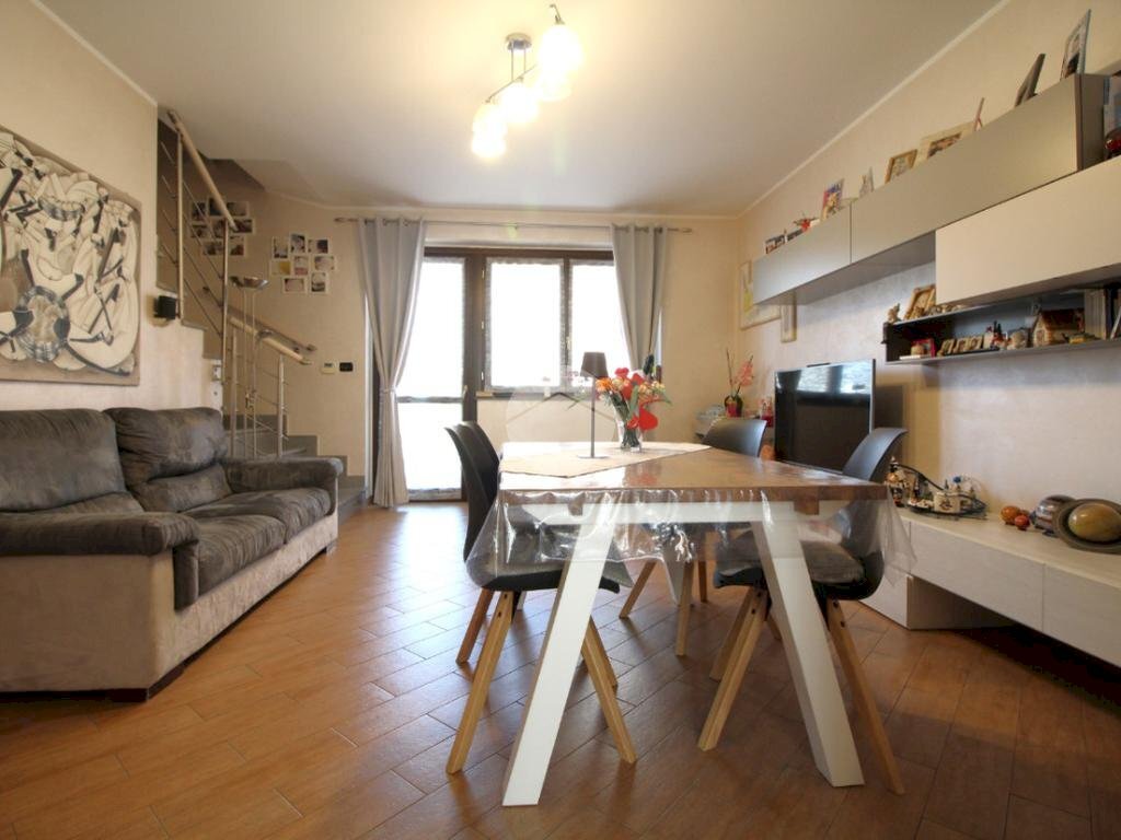 Villa a Schiera Via Giorgio E Giovanni Amendola, Brandizzo - foto 3