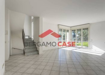 Foto 2 - Villa a Schiera Via Puccini
 
6, Seriate - foto 2