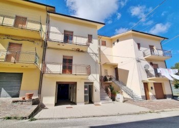 Foto 1 - Villa a Schiera Strada Statale 91bis
 
31, Anzano di Puglia - foto 1