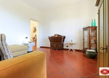 Salotto - Villa Via Mezzano
 
14, Stella - photo 14