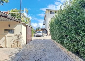 Foto 2 - Trilocale Vicolo Santo  Spirito
 
47, Marino - foto 2