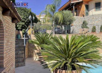 Foto 13 - Villa Via M. A. Cassiodoro, Montepaone - foto 13