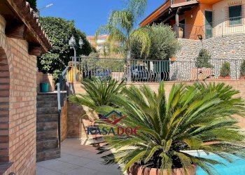 Foto 13 - Villa Via M. A. Cassiodoro, Montepaone - photo 13