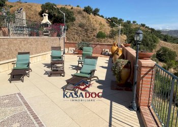 Foto 15 - Villa Via M. A. Cassiodoro, Montepaone - photo 15