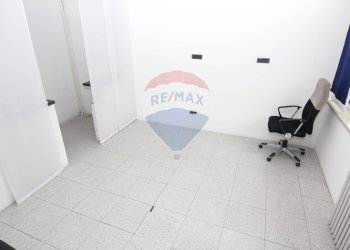 Stanza vuota - Ufficio Via Giuseppe Speroni, Varese - foto 11