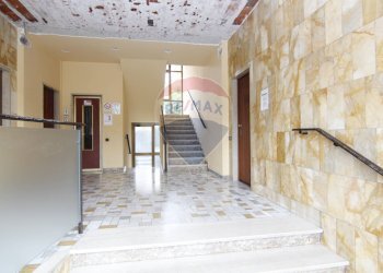 Ricezione / Lobby - Ufficio Via Giuseppe Speroni, Varese - foto 24