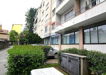 Edificio all\'aperto - Ufficio Via Giuseppe Speroni, Varese - foto 26