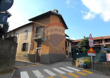 Casa all\'aperto - Casa semi indipendente Via Trieste
 
5, Buguggiate - foto 1