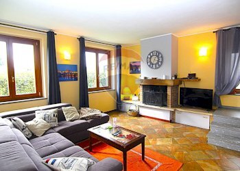 Soggiorno - Villa viale borri
 
343, Varese - foto 5