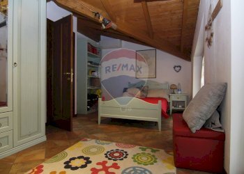 Camera / camera da letto - Villa viale borri
 
343, Varese - foto 17