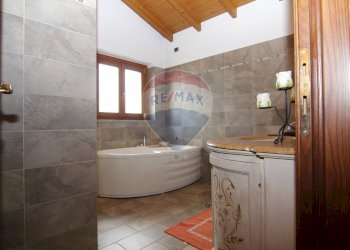 Bagno - Villa viale borri
 
343, Varese - foto 25