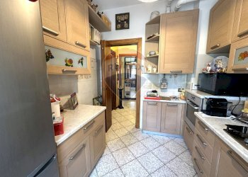 Cucina - Trilocale Via conca d'oro
 
9, Varese - foto 7