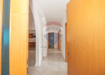 Hall / corridoio - Casa indipendente Via Belgio
 
11, Grammichele - foto 20