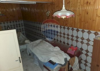 Sala da pranzo - Casa indipendente Via Di Martino
 
41/43, Caltagirone - foto 4