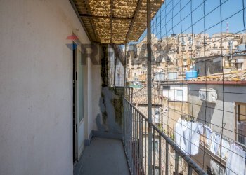 Balcone - Casa indipendente Via Di Martino
 
41/43, Caltagirone - foto 13