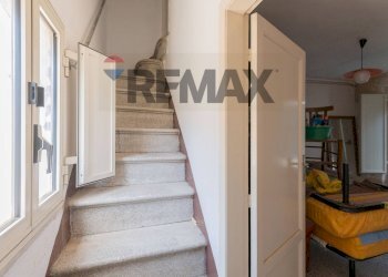 Scale - Casa indipendente Via Di Martino
 
41/43, Caltagirone - foto 15