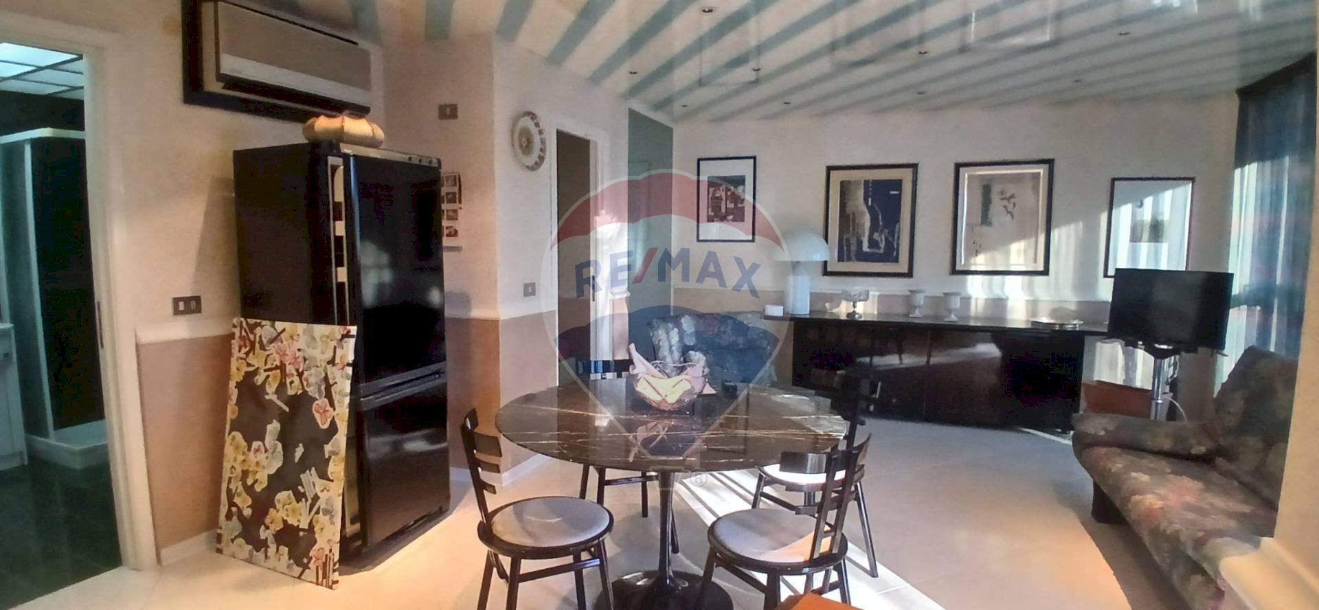 Sala da pranzo - Casa semi indipendente Vico Sant' Andrea
 
snc, Taormina - foto 2