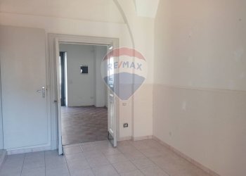 Stanza vuota - Shop Via Umberto
 
95, San Pietro Clarenza - photo 18