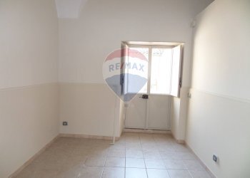 Stanza vuota - Shop Via Umberto
 
95, San Pietro Clarenza - photo 20