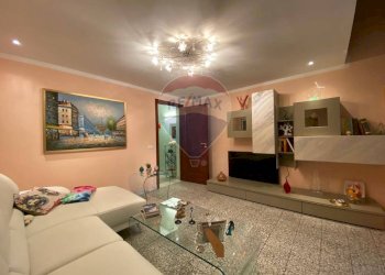 Soggiorno - Trilocale Via Francesca Corso
 
50, Catania - foto 5