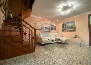 Soggiorno - Trilocale Via Francesca Corso
 
50, Catania - foto 8