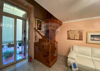 Soggiorno - Trilocale Via Francesca Corso
 
50, Catania - foto 9