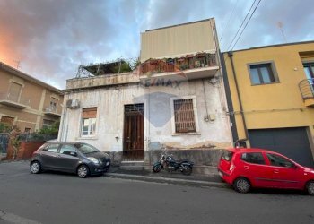 Edificio all\'aperto - Trilocale Via Francesca Corso
 
50, Catania - foto 28