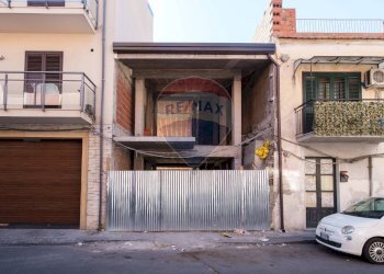 Edificio all\'aperto - Ufficio Via Pietro Lupo
 
42, Paterno - foto 2