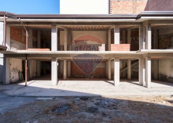 Casa all\'aperto - Ufficio Via Pietro Lupo
 
42, Paterno - foto 10