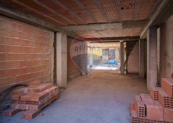 Parcheggio - Ufficio Via Pietro Lupo
 
42, Paterno - foto 15