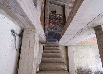 Scale - Ufficio Via Pietro Lupo
 
42, Paterno - foto 19