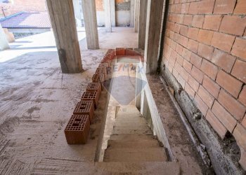 Scale - Ufficio Via Pietro Lupo
 
42, Paterno - foto 20