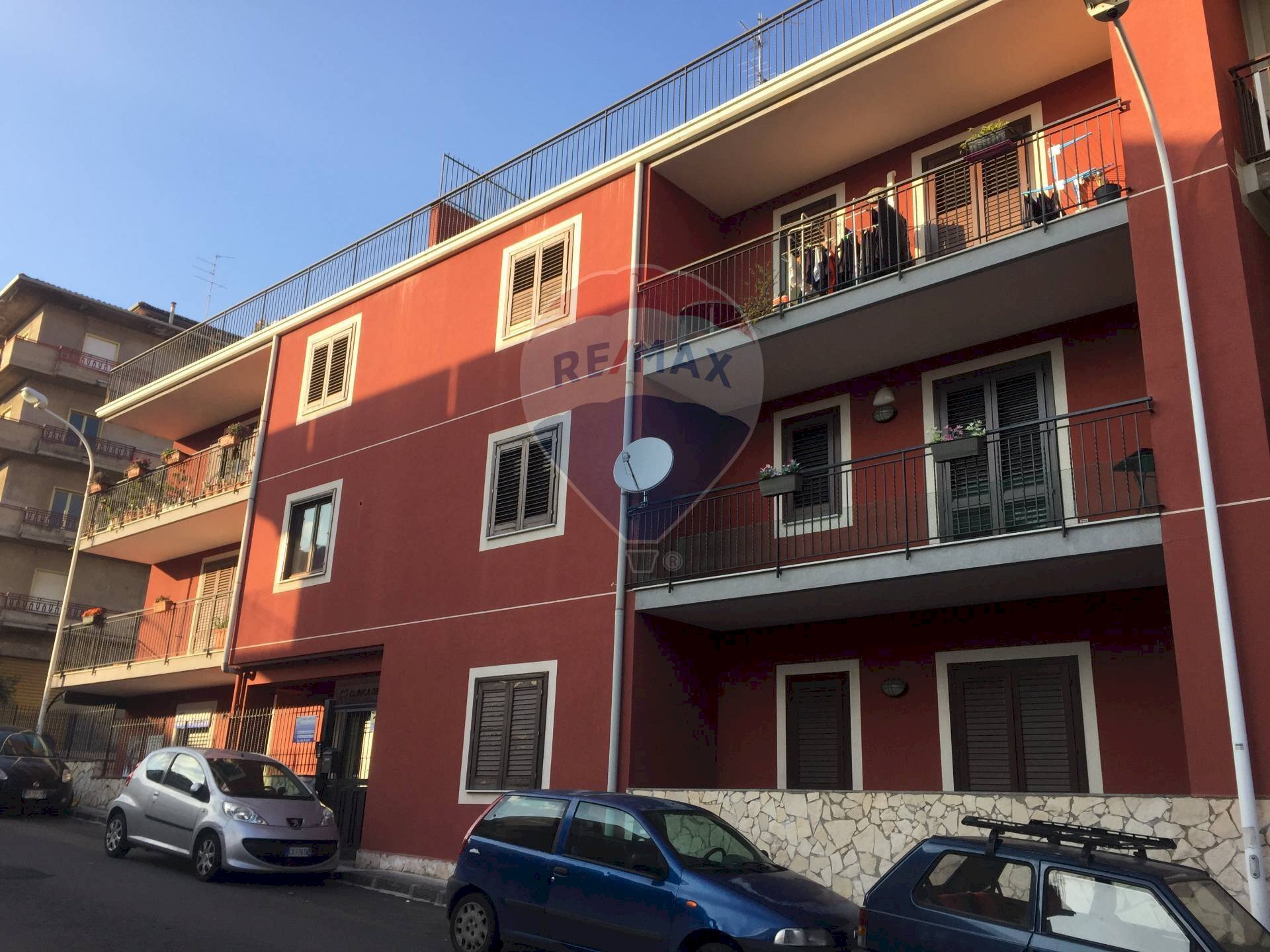 Edificio all\'aperto - Trilocale Via Antonio Giuffrida
 
10, Misterbianco - foto 3