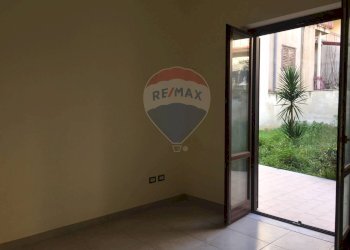 Stanza vuota - Trilocale Via Antonio Giuffrida
 
10, Misterbianco - foto 13