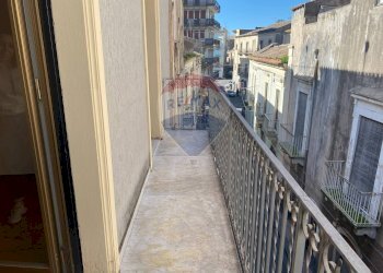 Balcone - Appartamento Via Giuseppe Garibaldi
 
116, Paterno - foto 14