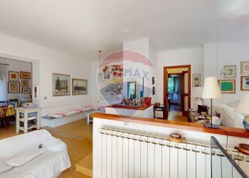 Soggiorno - Villa Via Giotto, Borgo Ticino - foto 8