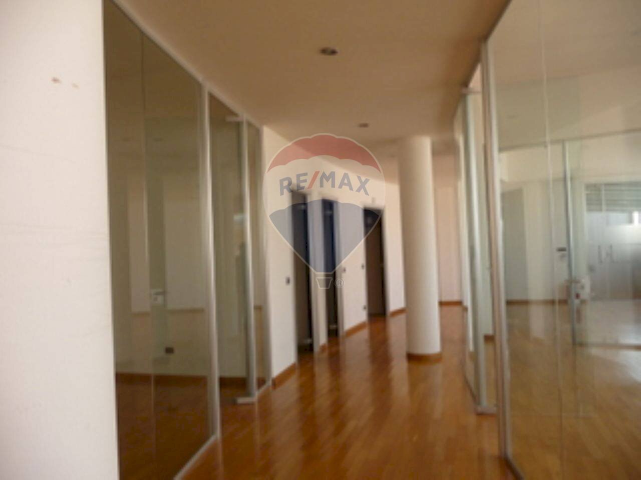 Hall / corridoio - Office VIA MATTEOTTI
 
66, Cinisello Balsamo - photo 1