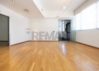 Stanza vuota - Ufficio VIA MATTEOTTI
 
66, Cinisello Balsamo - foto 6