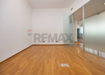 Stanza vuota - Ufficio VIA MATTEOTTI
 
66, Cinisello Balsamo - foto 17