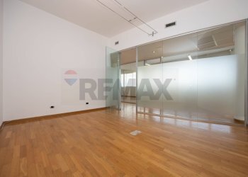 Stanza vuota - Ufficio VIA MATTEOTTI
 
66, Cinisello Balsamo - foto 18