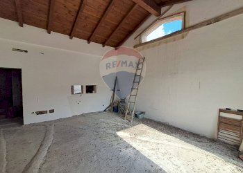 Stanza vuota - Casa semi indipendente via croce
 
13, Gaggi - foto 15