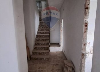 Scale - Casa semi indipendente via croce
 
13, Gaggi - foto 24