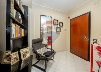 Ufficio - Appartamento Via Giovanni Giolitti
 
10, Gravina di Catania - foto 6