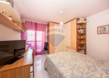 Camera / camera da letto - Appartamento Via Giovanni Giolitti
 
10, Gravina di Catania - foto 17