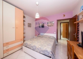 Camera / camera da letto - Appartamento Via Giovanni Giolitti
 
10, Gravina di Catania - foto 18