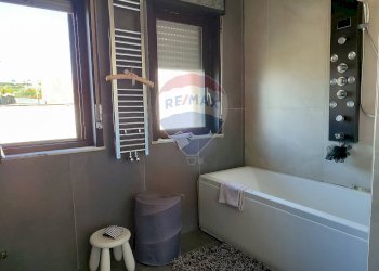 Bagno - Appartamento via Domenico Tempio
 
5, Aci Castello - foto 7