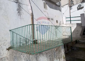 Scale - Casa indipendente Vico Vinella
 
9, Monte Sant'Angelo - foto 14