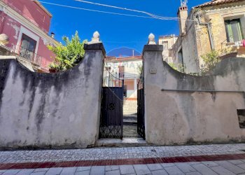 Edificio all\'aperto - Casa indipendente Via Botteghe
 
43, San Potito Sannitico - foto 6