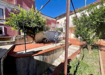 Edificio all\'aperto - Casa indipendente Via Botteghe
 
43, San Potito Sannitico - foto 8